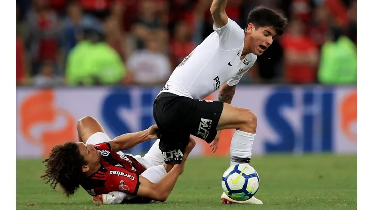 Araos debe tomar una valiosa decisión pensando en su carrera.