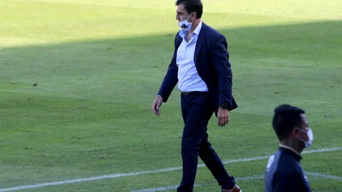 Gustavo Quinteros espera por las incorporaciones.