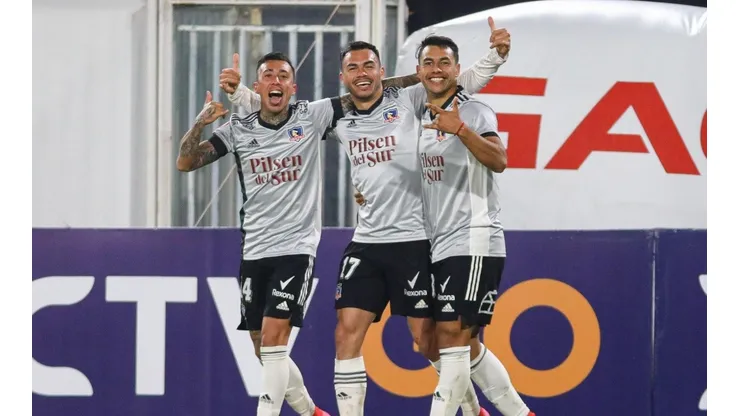 Tin Rodríguez felicita a Colo Colo por el título de Copa Chile.