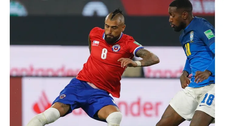Arturo Vidal lamentó la derrota ante Brasil