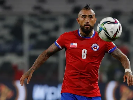 Brasil salvó un hermoso tiro libre de Arturo Vidal