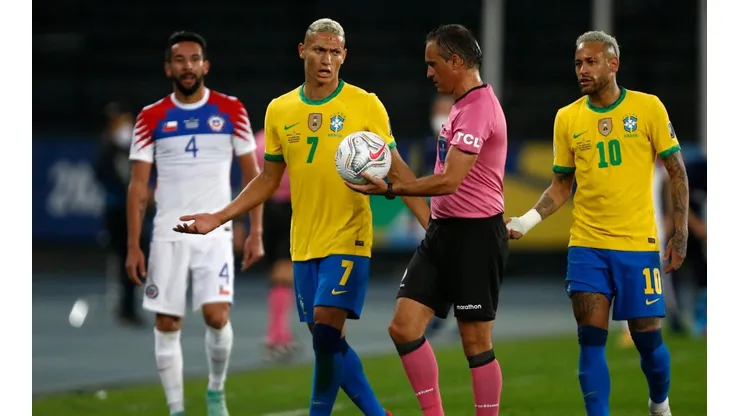 Richarlison enciende la polémica previo al Chile vs Brasil.