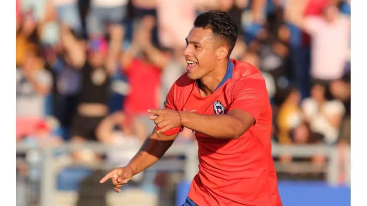 Chile confirma formación para enfrentar a Brasil en las Eliminatorias.