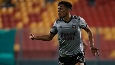 Unión se pone arriba, pero Colo Colo lo da vuelta gracias a Solari.