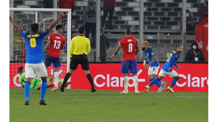 La Roja no pudo ante los brasileños en el Monumental.