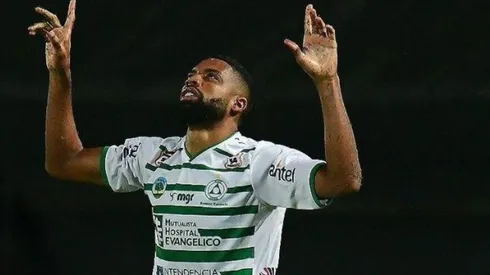 Diogo de Oliveira era una de las cartas para reforzar la delantera del Cacique.