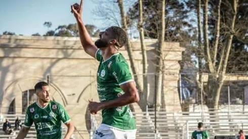 Oliveira anotó seis goles en el último torneo de Apertura uruguayo.