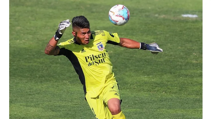 Brayan Cortés se ha afirmado en el arco de Colo Colo.