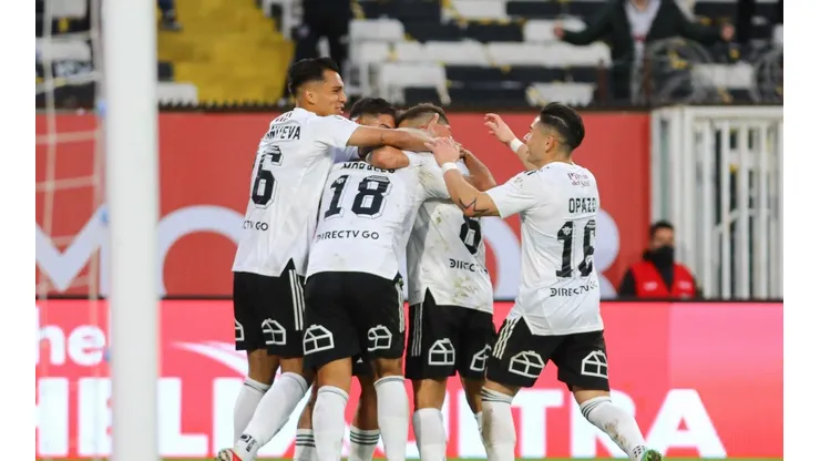 Colo Colo ganó y es líder.