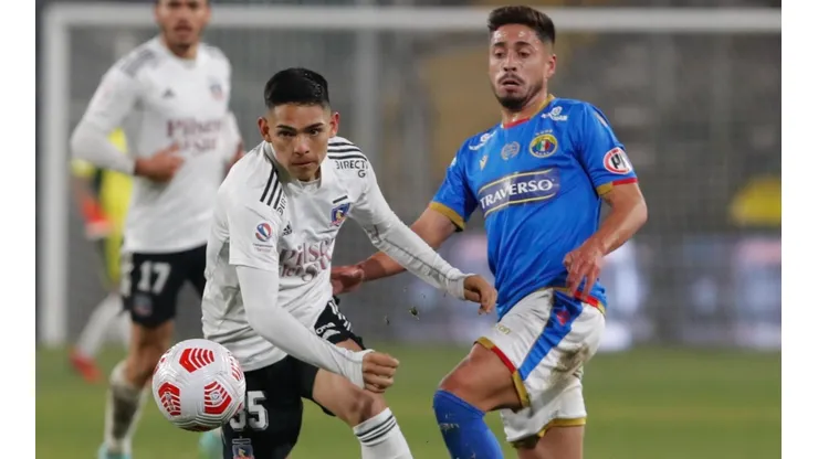 Joan Cruz recibe elogios de Matías Fernández