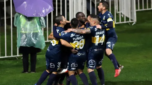 Everton se hizo fuerte en su cancha y derrotaron a Coquimbo