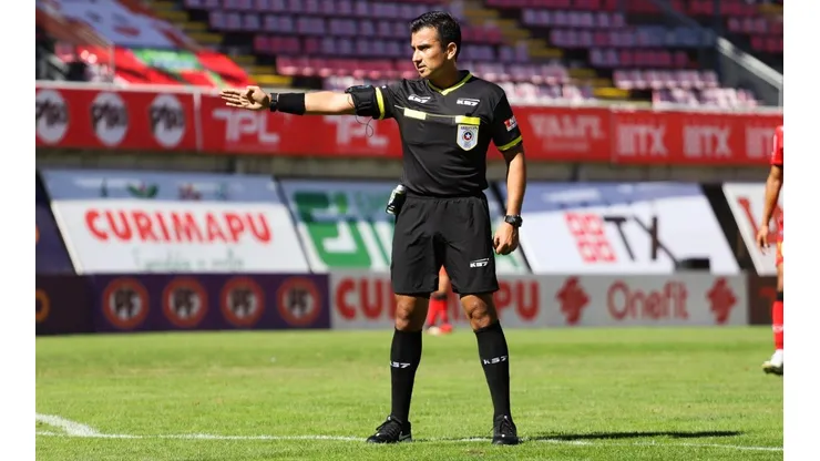 Colo Colo conoce a los árbitros para enfrentar a Unión Española