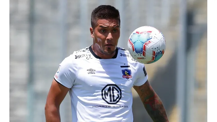 Parraguez ha convertido 10 goles con la camiseta de Colo Colo.