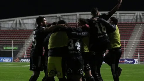Colo Colo se enciende en la lucha por el torneo.