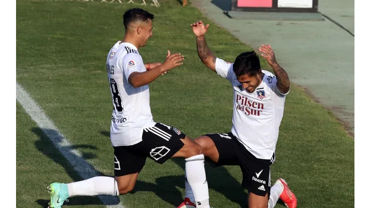 Colo Colo respira sobre la nuca a La Calera