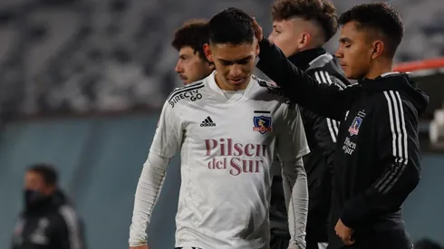 Vicente Pizarro consolando a Joan Cruz tras ser expulsado.