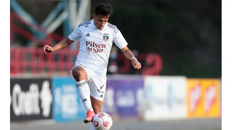 Pablo Solari asoma como titular ante Santiago Wanderers.