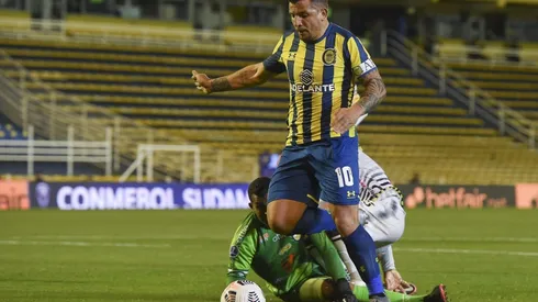 Vecchio la rompió con un golazo para Rosario Central.
