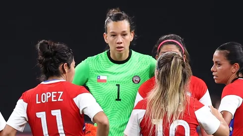 Tiane Endler sigue con sus sueños olímpicos intactos.