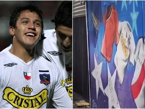 Alexis visita bello mural en Tocopilla con la camiseta alba