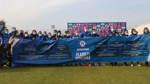 La selección chilena femenina ya viaja a Tokio para disputar los Juegos Olímpicos.