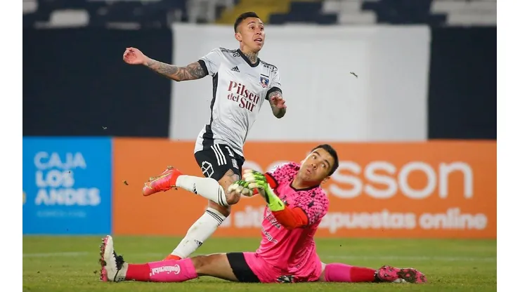 El Tin aseguró el paso del Cacique a semis de Copa Chile.