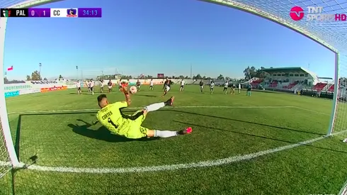 Cortés salvando a Colo Colo