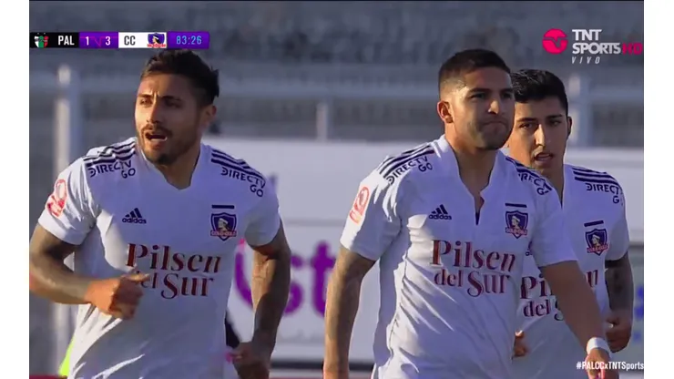 Los albos celebran el gol de Bolados.
