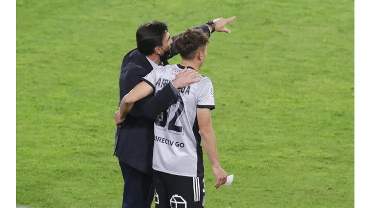 Quinteros quiere poner a tono a Arriagada.