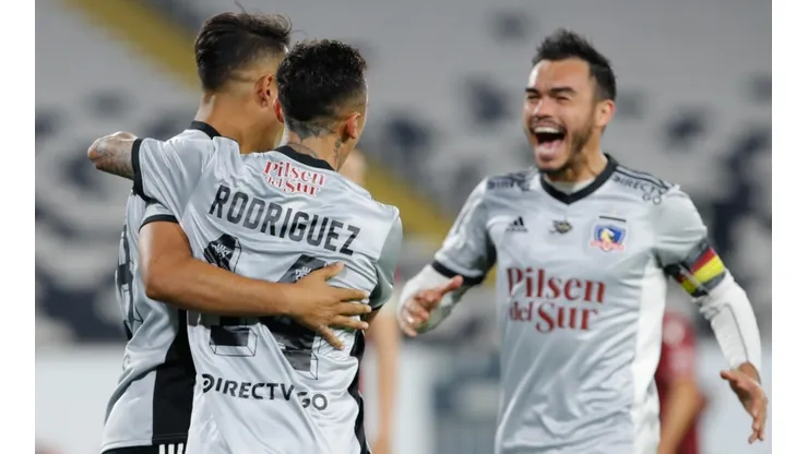 Colo Colo volverá a vestir la camiseta conmemorativa de los 30 años de la Libertadores.