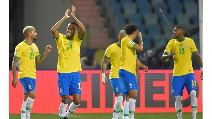 ¡La formación de Brasil!