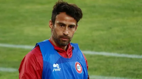 Valdivia solo jugó 232 minutos con la camiseta cementera.