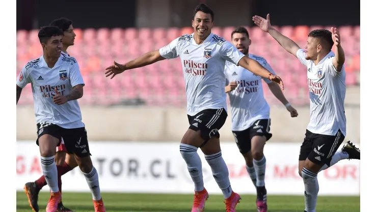 Iván Morales abrió la senda del triunfo para Colo Colo ante La Serena.