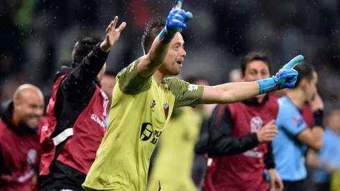 ¿Leo Burian es opción en Colo Colo?