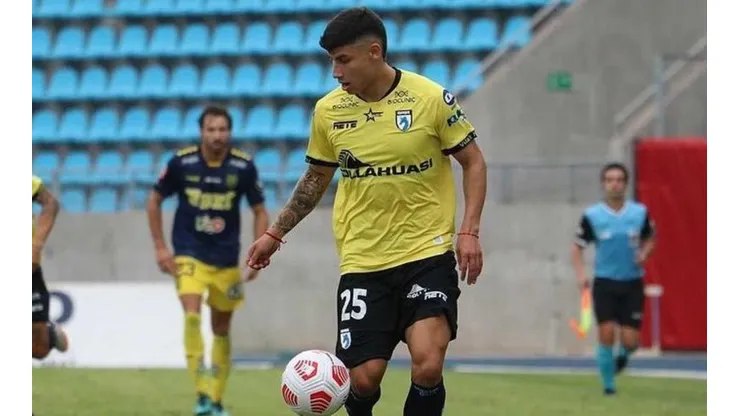 Alexander Oroz la rompe en Iquique