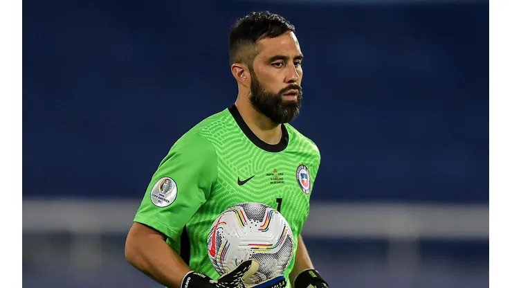 Claudio Bravo siente que vive la recta final de su carrera.