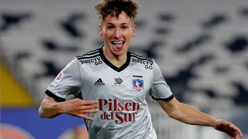 Colo Colo busca blindar a Luciano Arriagada