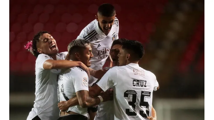 Colo Colo tiene muchos jóvenes para recurrir en Copa Chile.