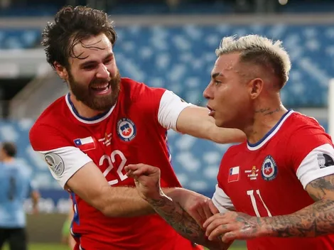 Video: Eduardo Vargas abre la cuenta con un buen derechazo