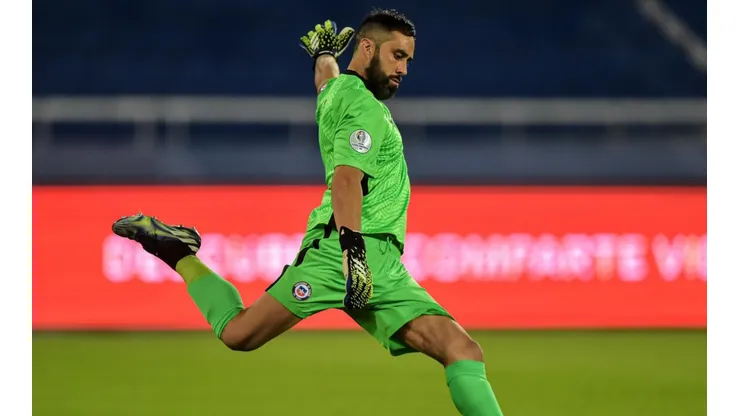 Claudio Bravo asume la culpa