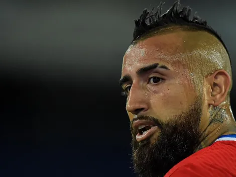 Arturo Vidal coquetea con el América de México