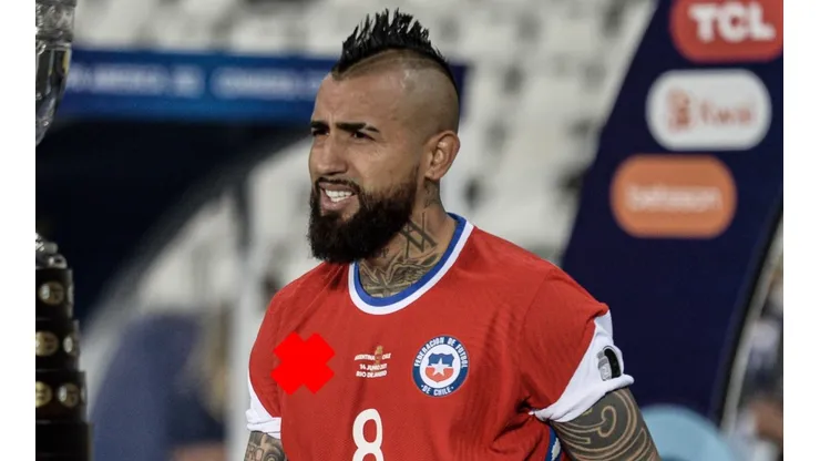 La camiseta de la Roja podría salir con el Nike tapado este viernes.