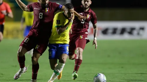 Brasileños y venezolanos juegan desde las 17:00 horas en Brasilia.