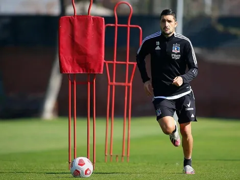 Blandi da señales de vida con linda foto junto a Cañete de la U