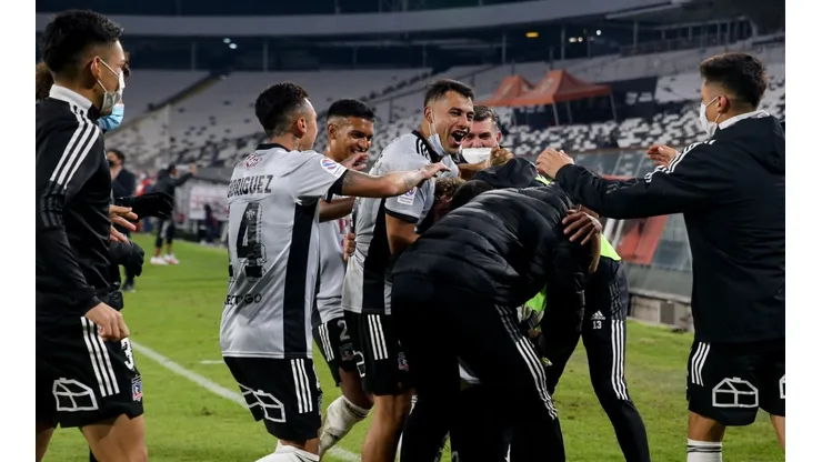 Colo Colo derrotó a La Serena.