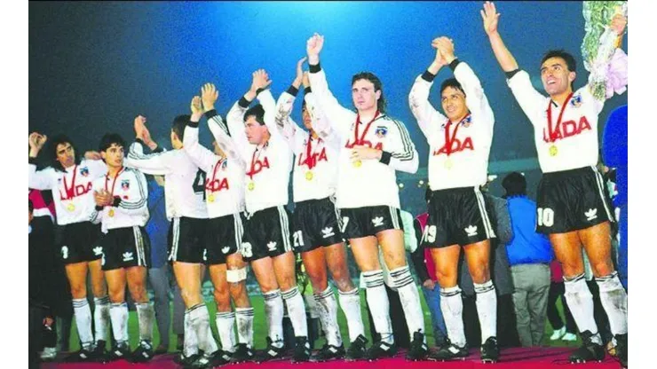 Colo Colo llegó a la cima del continente hace 30 años.