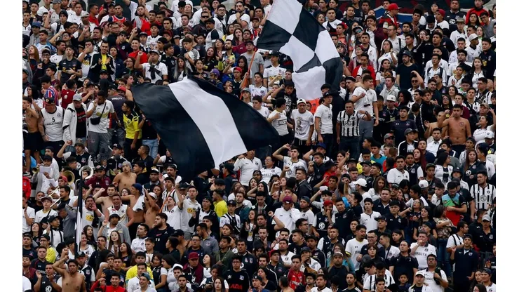 Los hinchas mantienen firme su compromiso con el club.
