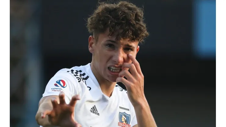 Luciano Arriagada tiene loco a Quinteros