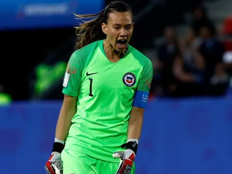 Tiane Endler se casa en Francia