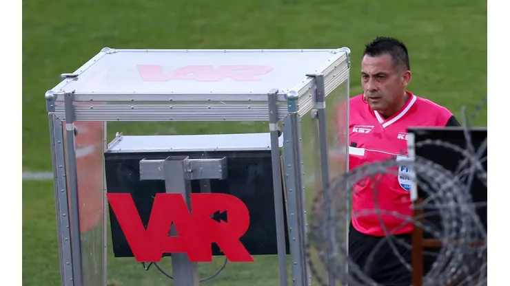 El VAR ha sumado varias polémicas.